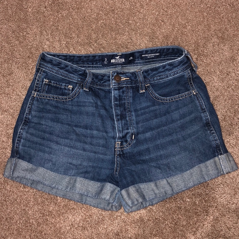 High-Rise Boyfriend Short